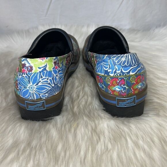 Dansko Volley Patchwork Print  Coated Floral Clogs Sz 39/8.5-9 - Picture 3 of 8